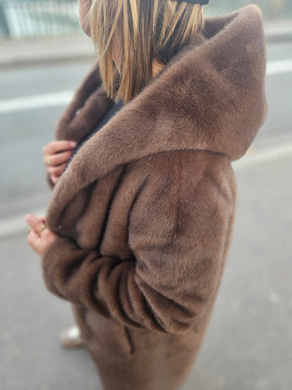Fourrure capuche