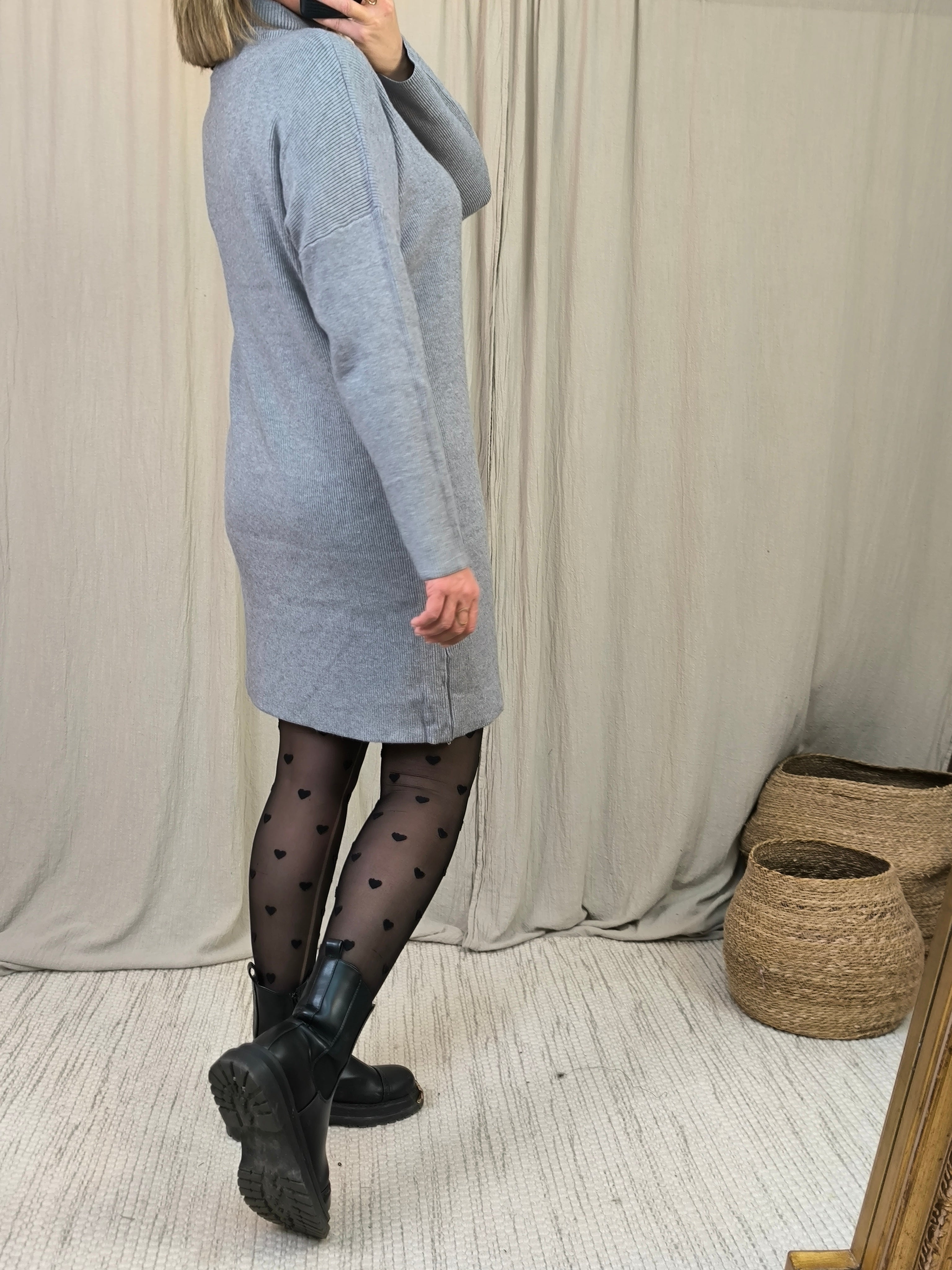 Robe pull | Addict showroom
