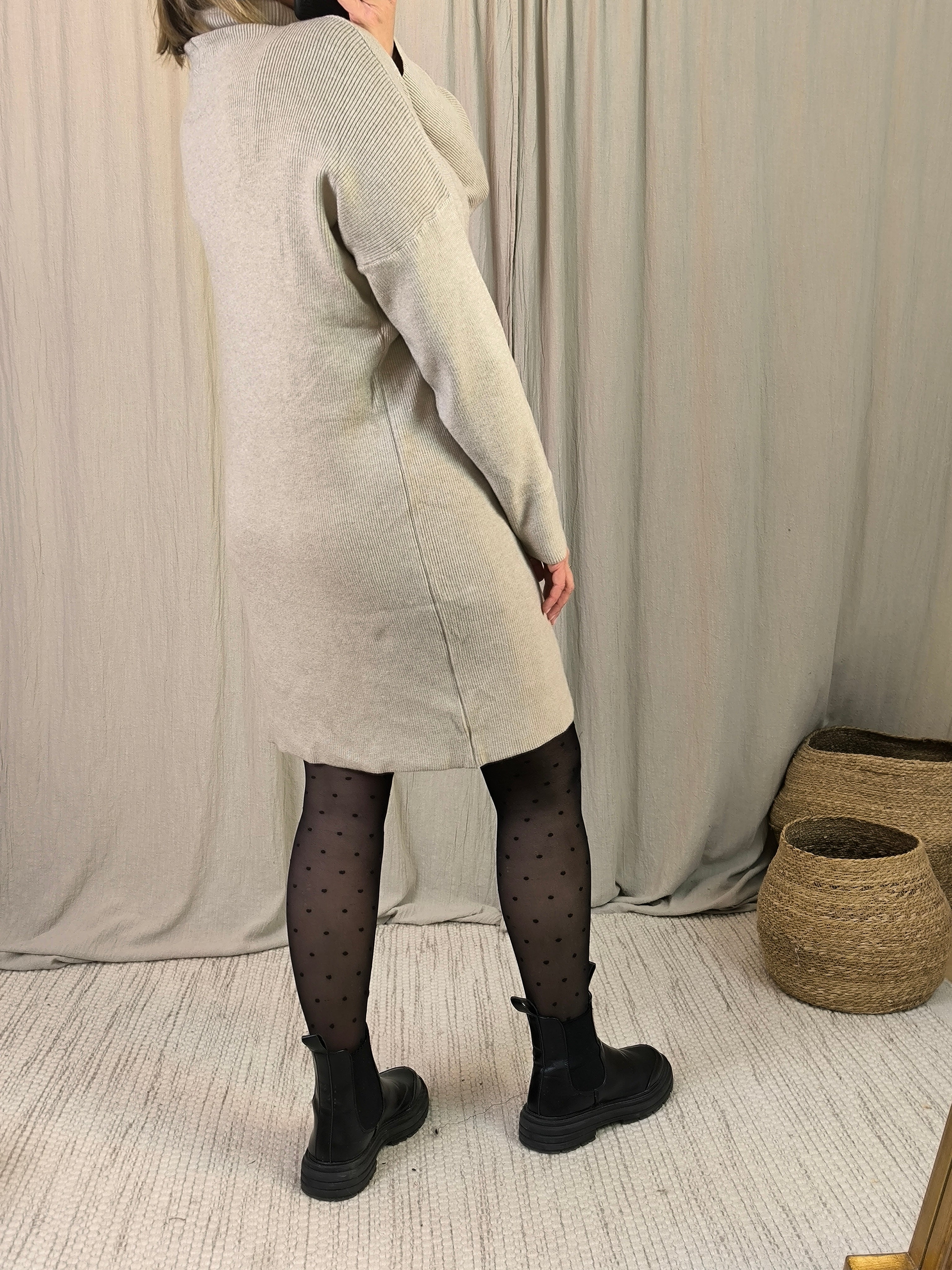 Robe pull | Addict showroom