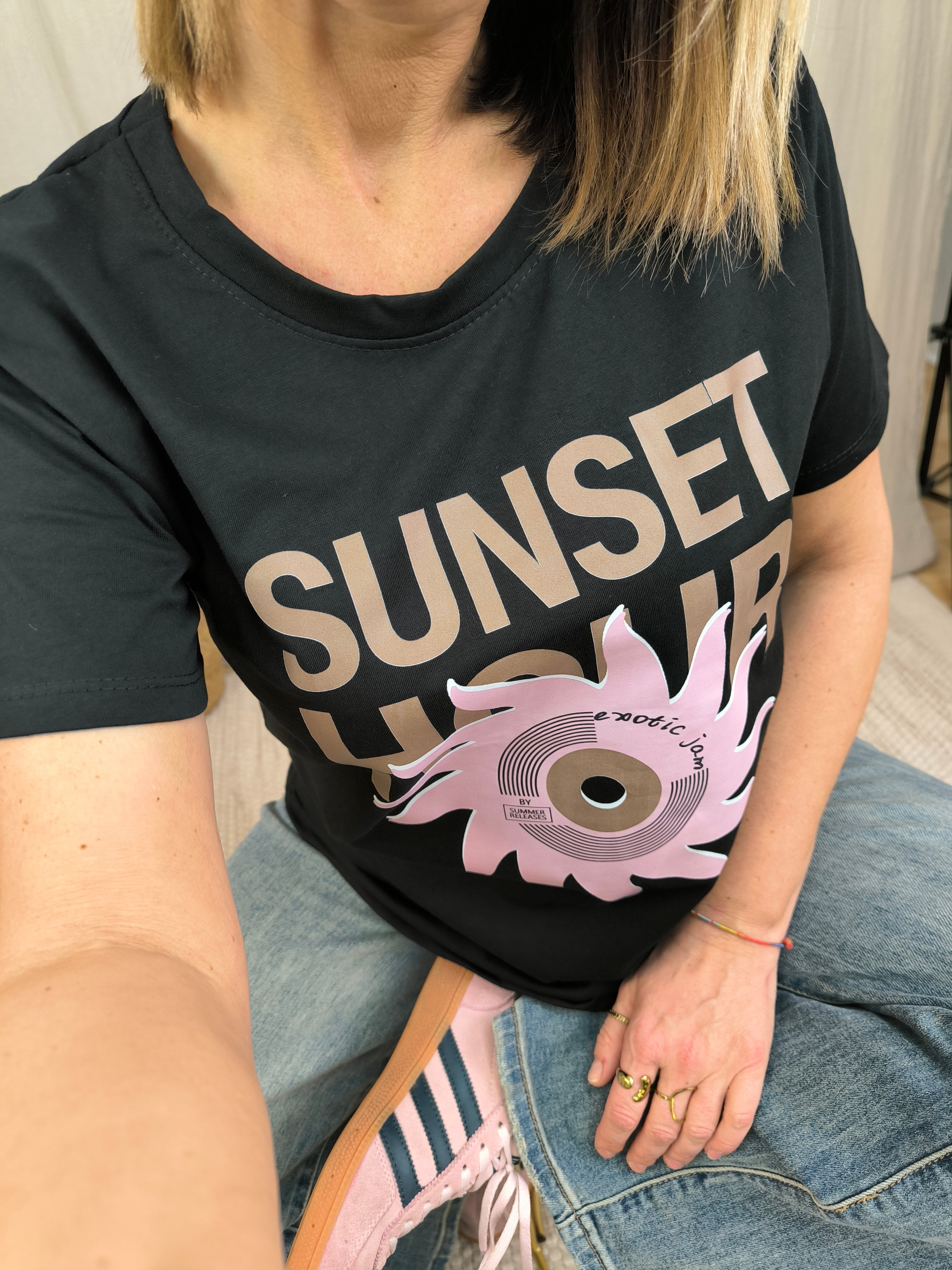 T shirt sunset