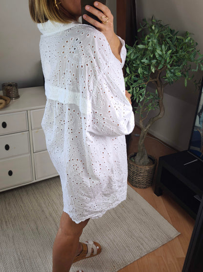 Chemise longue brodée