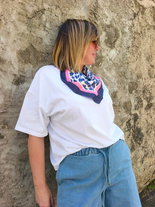 T shirt foulard