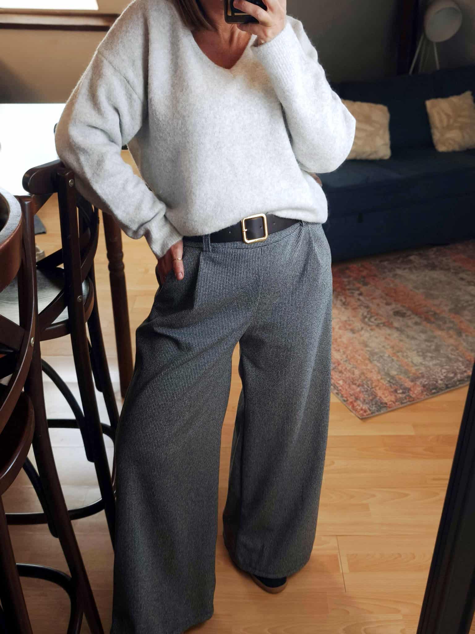 Selected Variant Image